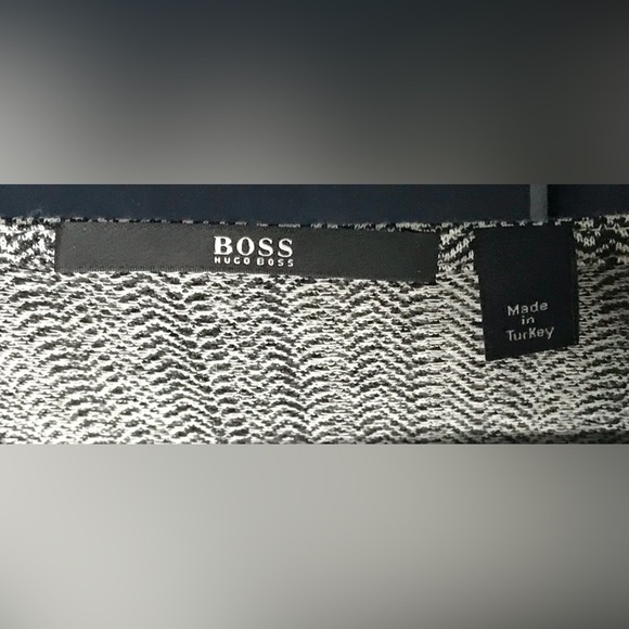 Hugo Boss Herringbone Cowl Neck Gathered Shirt Medium Large Classic Career - Picture 3 of 5